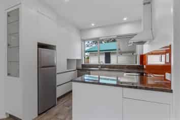 310 Henwood Road, Bell Block