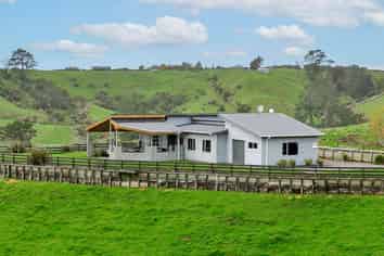 350 Awai Road, Tarurutangi