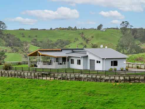 350 Awai Road, Tarurutangi