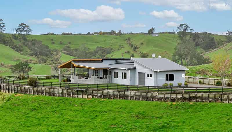 350 Awai Road, Tarurutangi