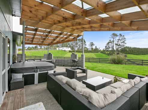 350 Awai Road, Tarurutangi