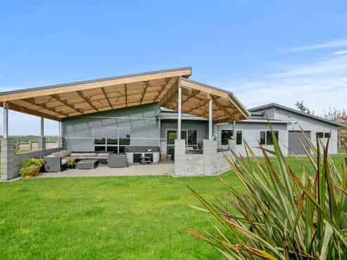 350 Awai Road, Tarurutangi