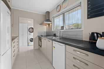 1/71 Moore Street, Howick