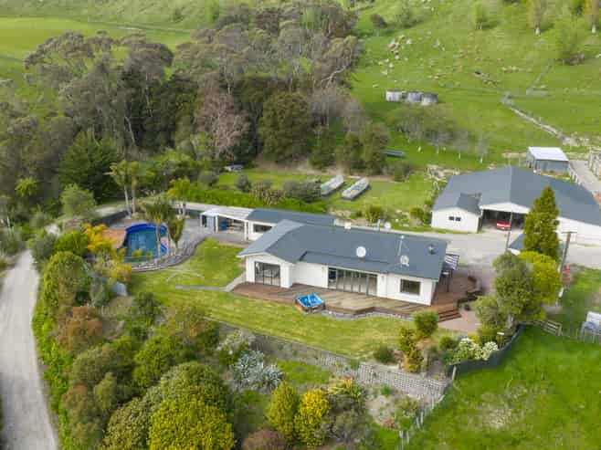 1250 Kaukatea Valley Road, Okoia