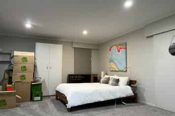 2/100 Aberdeen Road, Campbells Bay
