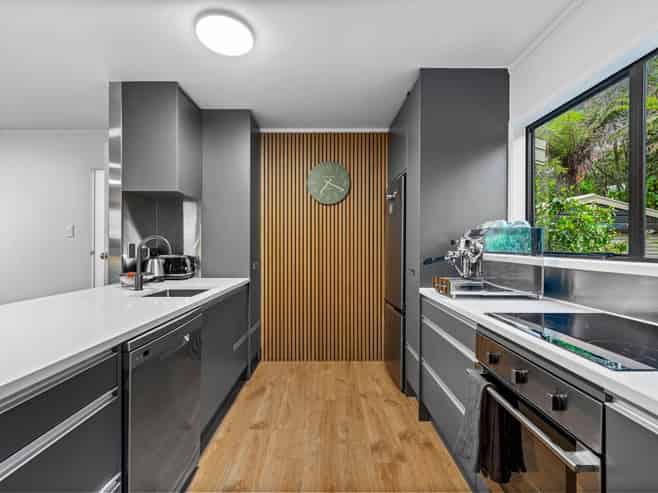 191 Valley Road, Waimauku