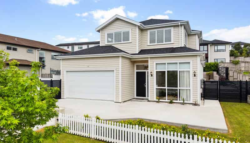 135 Ormonde Drive, Millwater