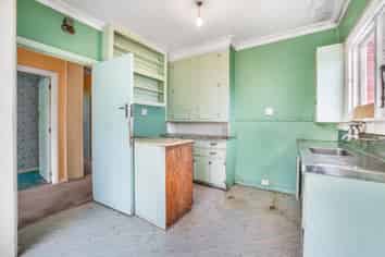 300 Highcliff Road, Highcliff