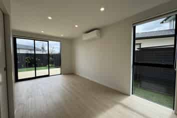 11/22 Cleland Crescent, Blockhouse Bay