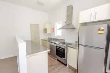28B Adams Terrace, Aro Valley