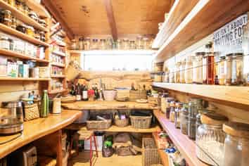 1041 Collingwood-Bainham Main Road, Collingwood