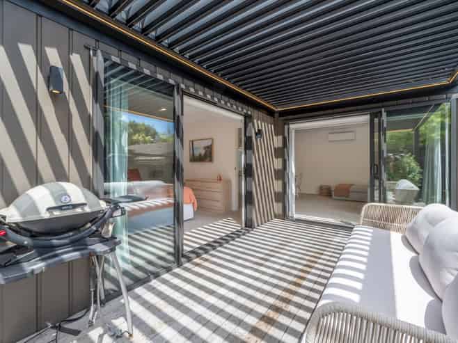 16B Cairngorm Place, Highland Park