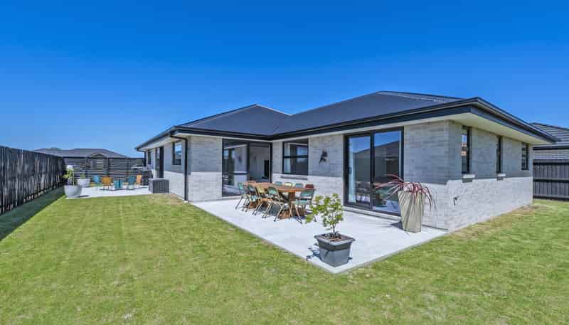 9 Piwakawaka Place, Leeston