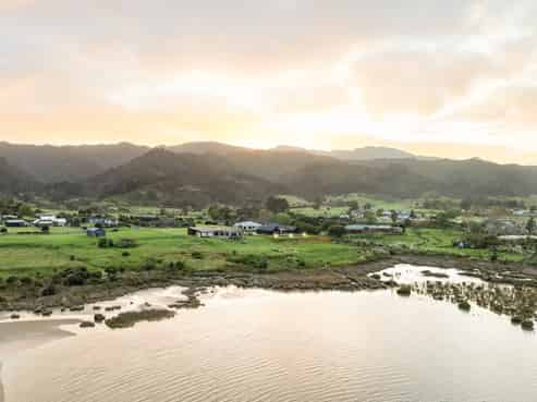 18 Koromiko Drive, Coromandel