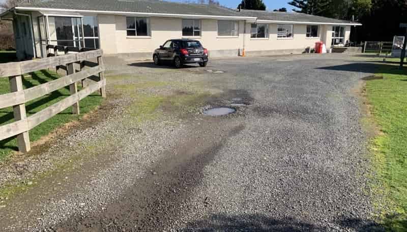 1/820 State Highway 1, Manakau