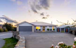 6 Unwin Place, TWIZEL