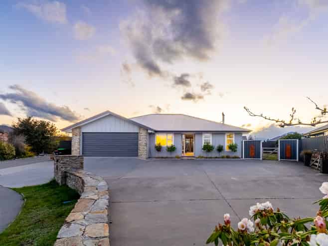 6 Unwin Place, TWIZEL