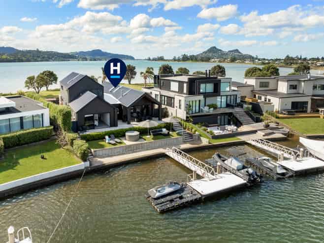 126 Waterways Parade, Pauanui