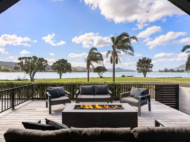 126 Waterways Parade, Pauanui