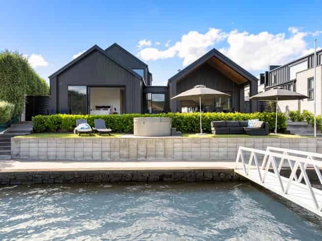 126 Waterways Parade, Pauanui