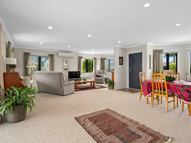 4 Libby Crescent, Cambridge