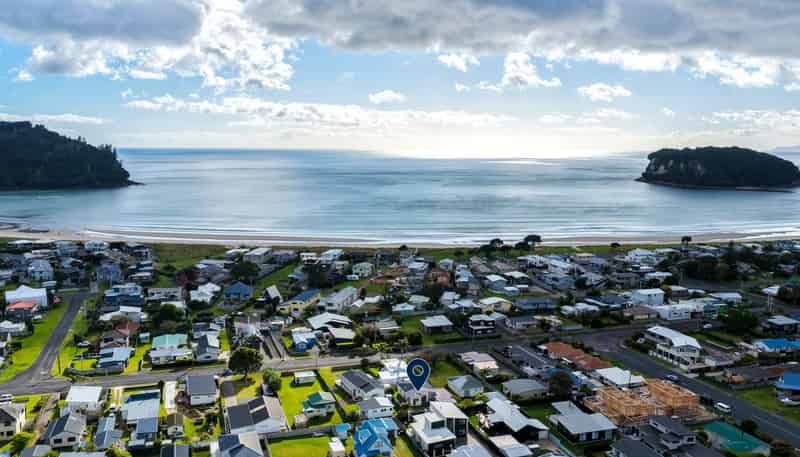 223B Ocean Road, Whangamata