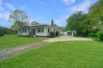 72 Avenue North Road, LEVIN