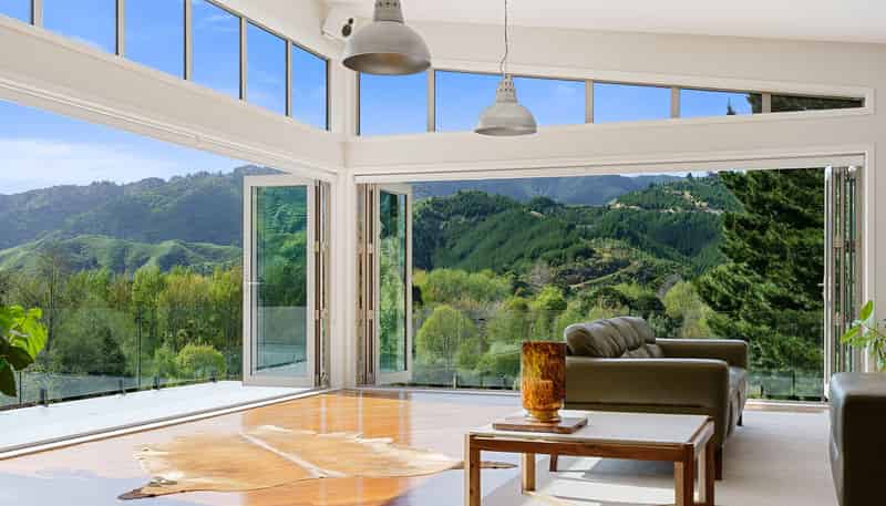 125 Nikau Palm Road, PARAPARAUMU