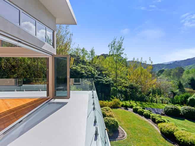 125 Nikau Palm Road, PARAPARAUMU