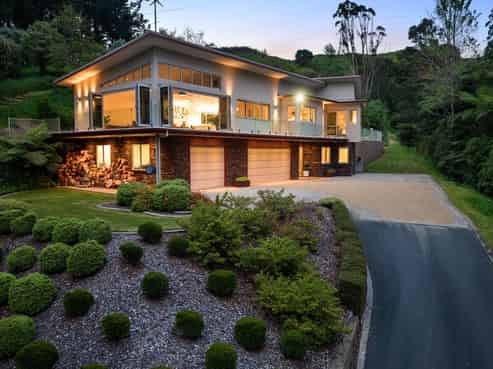 125 Nikau Palm Road, PARAPARAUMU