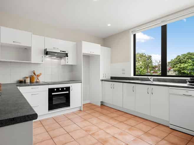 51/130 Great South Road, Remuera