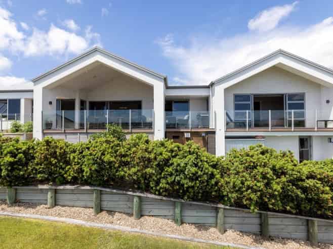 44 Holyoake Terrace, Omokoroa