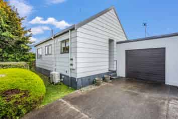 14B Kauri Drive, Waiuku