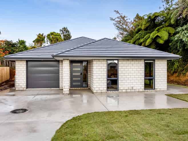 10A Winstone Place, Highlands Park