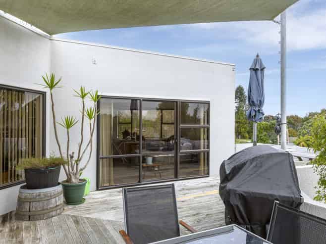 49A Hawai Street, Two Mile Bay