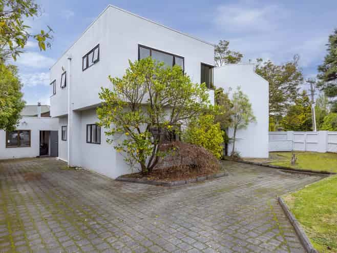 49A Hawai Street, Two Mile Bay