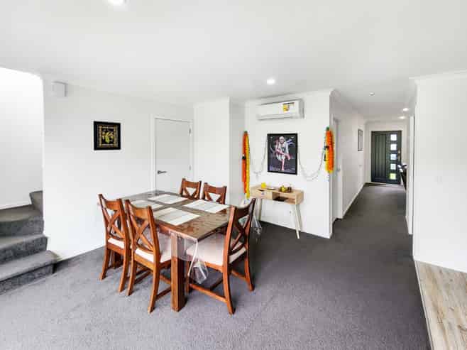 8 Taiko Place, Porirua