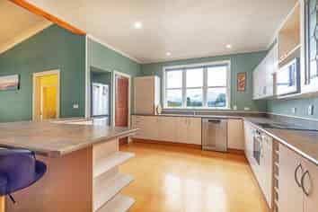 64 Kiwi Road, Taihape