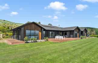 1031 Lake Ferry Road, Martinborough