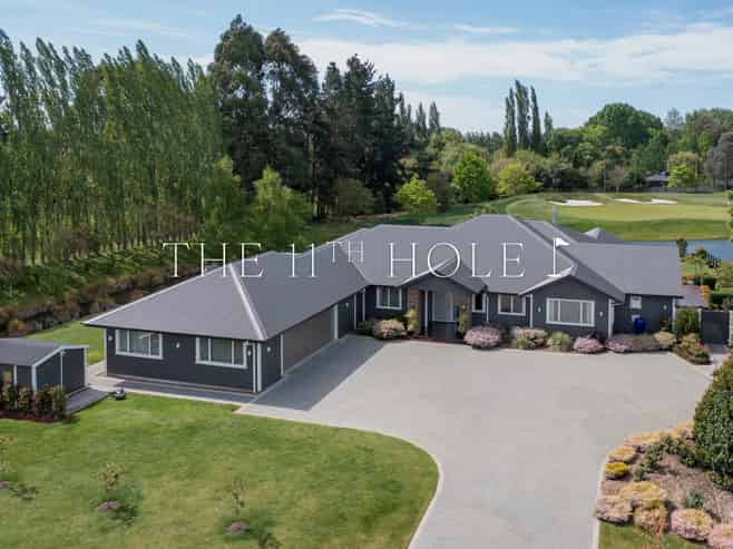10 Burntwood Lane, Pegasus