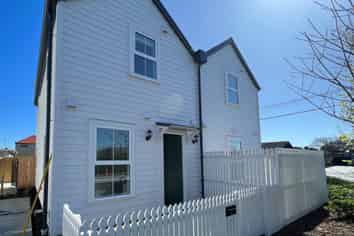 135 Nursery Road, Linwood