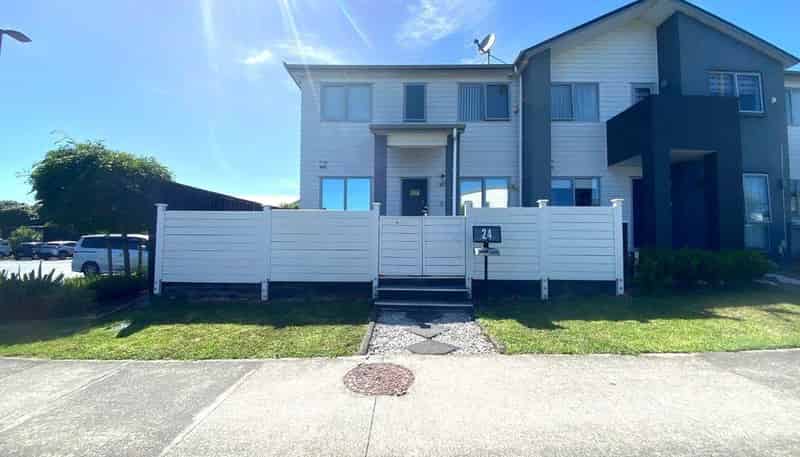 24 Pencaitland Drive, Flat Bush