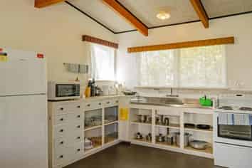 1A  Bruce Street (Upstairs), Whitianga