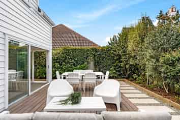 2/636 Remuera Road, Remuera
