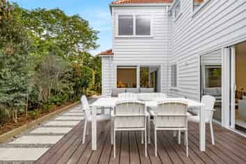 2/636 Remuera Road, Remuera