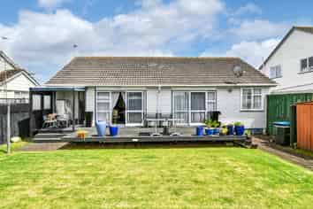 26 Armein Road, Panmure