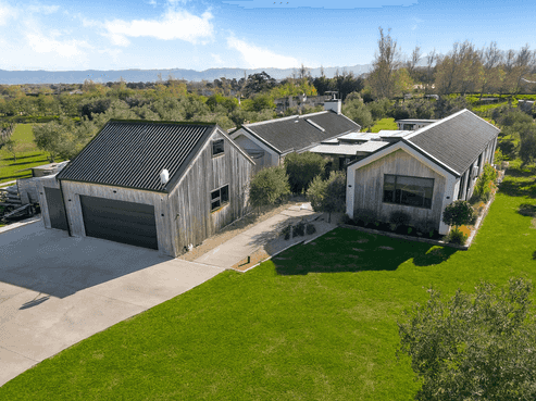 3/104 White Rock Road, Martinborough