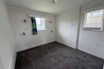 1A  Bruce Street (Downstairs), Whitianga