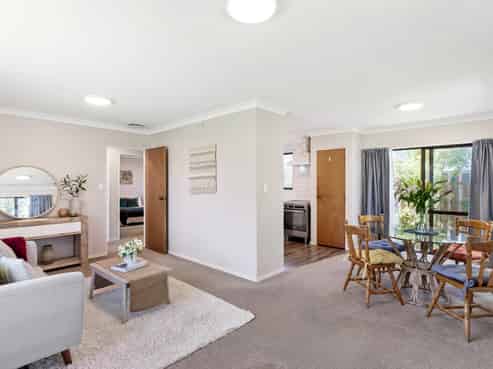 5/4 Stewart Drive, Newlands