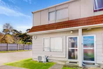 D/31 Pharazyn Street, Melling